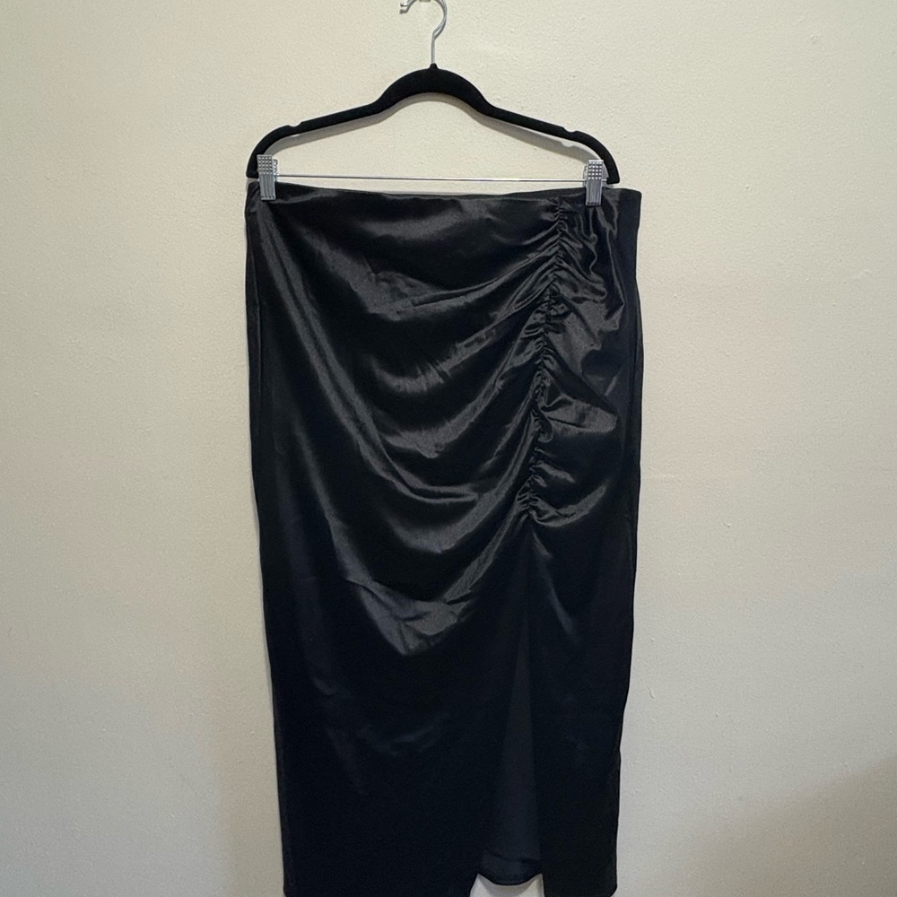 Express Black Satin Pencil Skirt